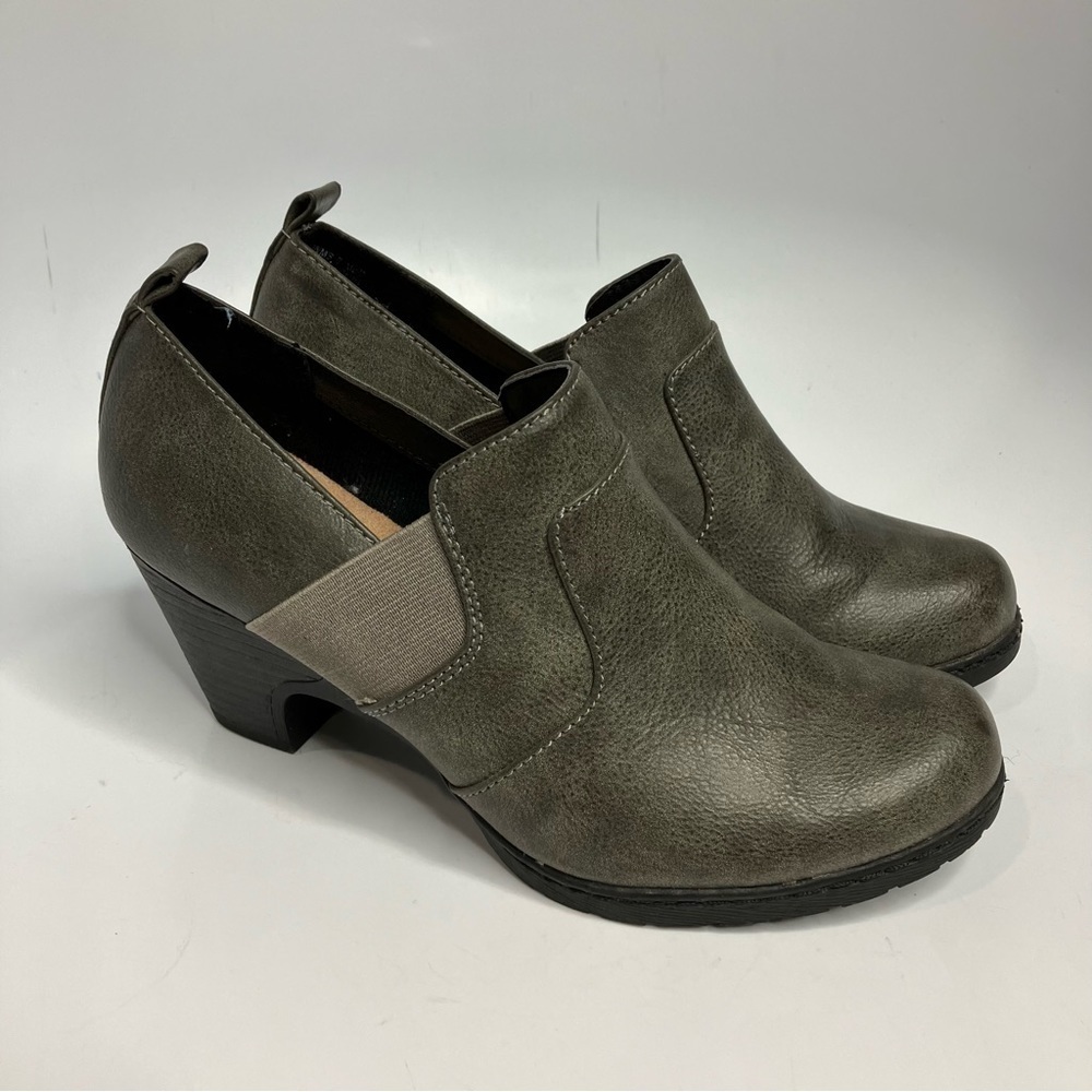 Croft & Barrow faux leather heeled booties‎ size 7